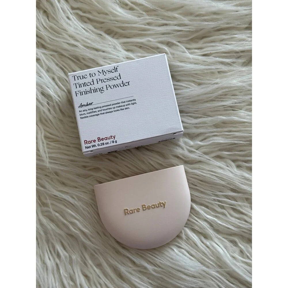 Rare Beauty True to Myself Tinted Pressed Talc-Free Finishing Powder Amber